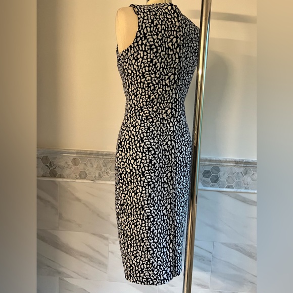 New Sleeveless Cheetah Print Black and White Midi Dress Sz M - Picture 8 of 11